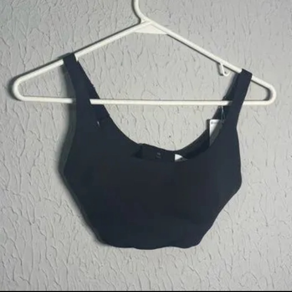 Lululemon NWT  In Alignment Straight-Bra